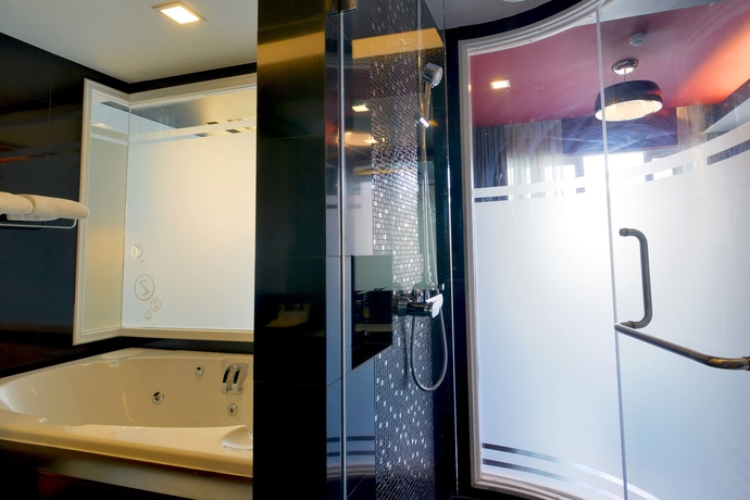 Imagen de la habitación del Hotel Sleep With Me Design @ Patong - Sha Extra Plus. Foto 9