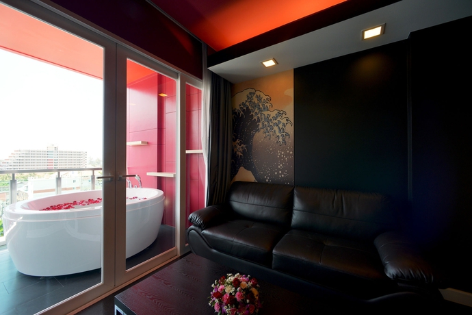 Imagen de los interiores del Hotel Sleep With Me Design @ Patong - Sha Extra Plus. Foto 15