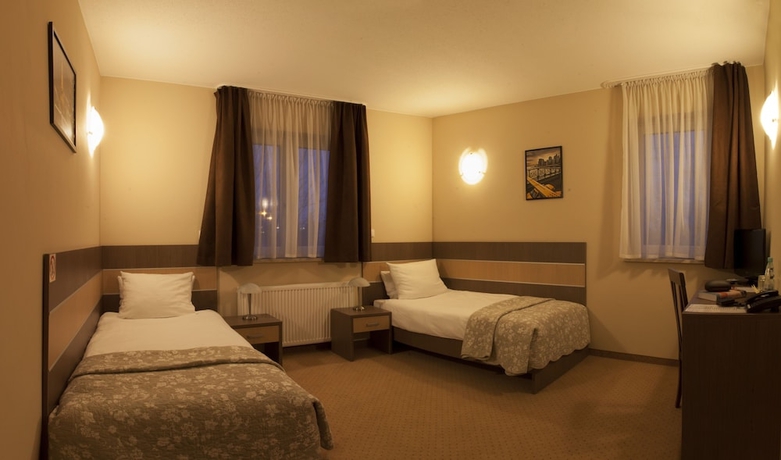 Imagen de la habitación del Hotel Sleep Wroclaw. Foto 6