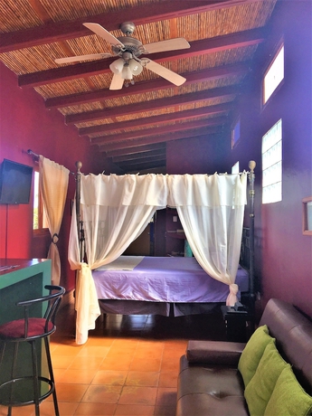 Imagen de la habitación del Hotel Sleep and Dream. Foto 9