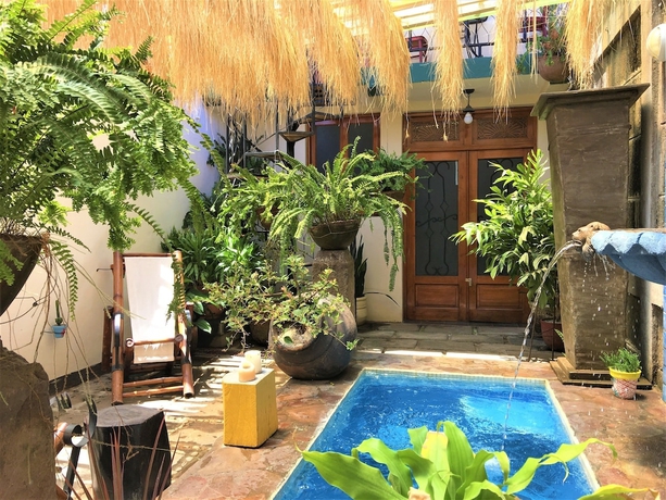 Imagen de la piscina del Hotel Sleep and Dream. Foto 13