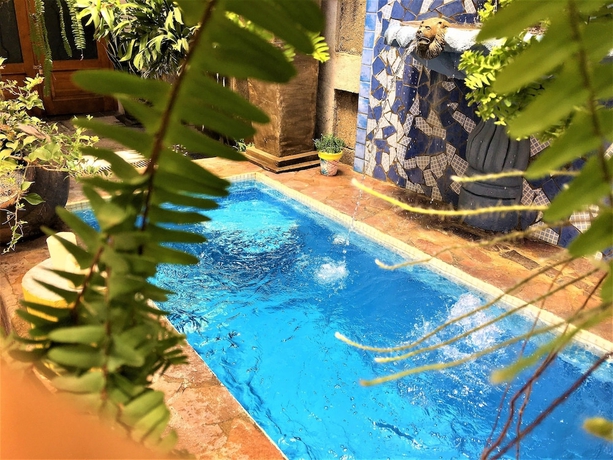 Imagen de la piscina del Hotel Sleep and Dream. Foto 17