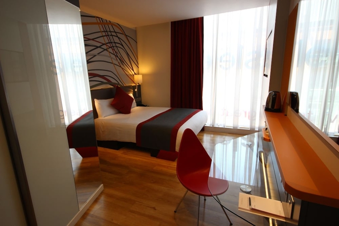 Imagen de la habitación del Hotel Sleeperz Dundee. Foto 3