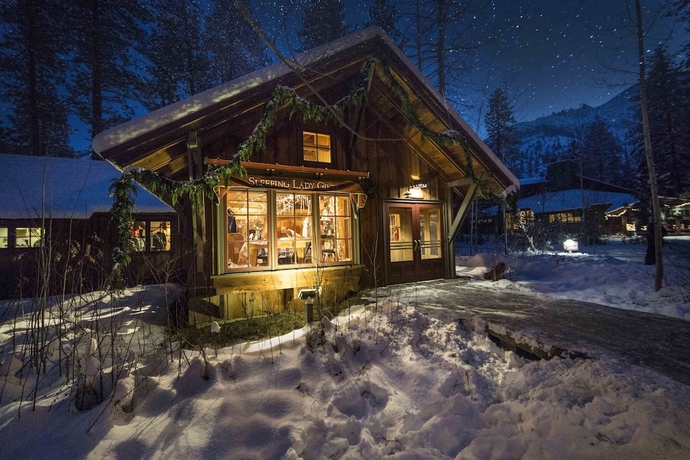 Imagen de los interiores del Hotel Sleeping Lady Mountain Resort. Foto 12