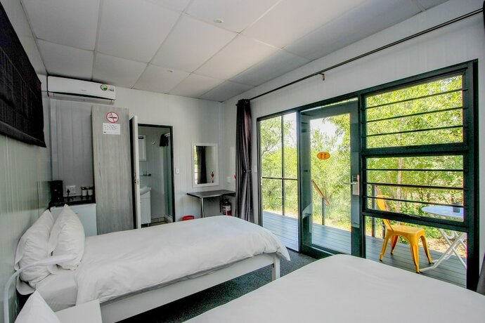 Imagen general del Hotel Sleepover Kruger Gate. Foto 4