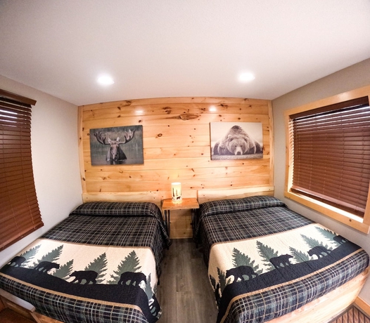 Imagen de la habitación del Hotel Sleepy Bear Inn. Foto 5