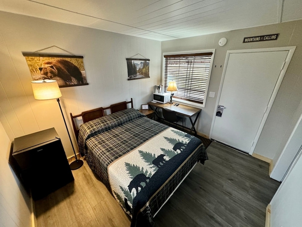Imagen de la habitación del Hotel Sleepy Bear Inn. Foto 6