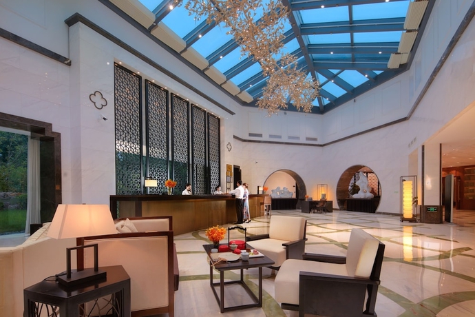 Imagen de los interiores del Hotel Slender West Lake Hot Spring Resort. Foto 19