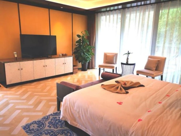 Imagen de la habitación del Hotel Slender West Lake Hot Spring Resort. Foto 13