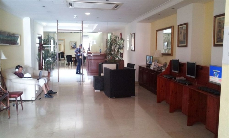 Imagen de los interiores del Hotel Sliema Hotel By St Hotels. Foto 14