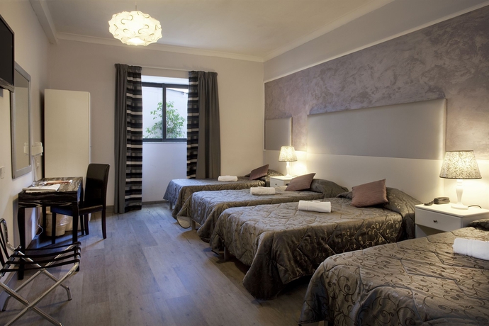 Imagen de la habitación del Hotel Sliema Marina. Foto 13