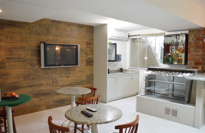 Imagen general del Hotel Slim São José Zion. Foto 7