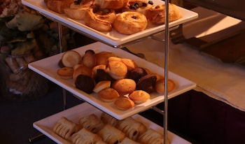 Imagen del bar/restaurante del Hotel Slisko. Foto 2