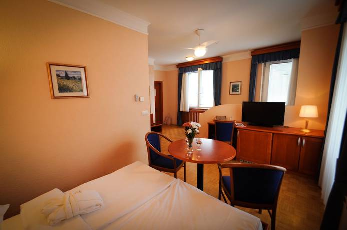Imagen de la habitación del Hotel Slovenija. Foto 19