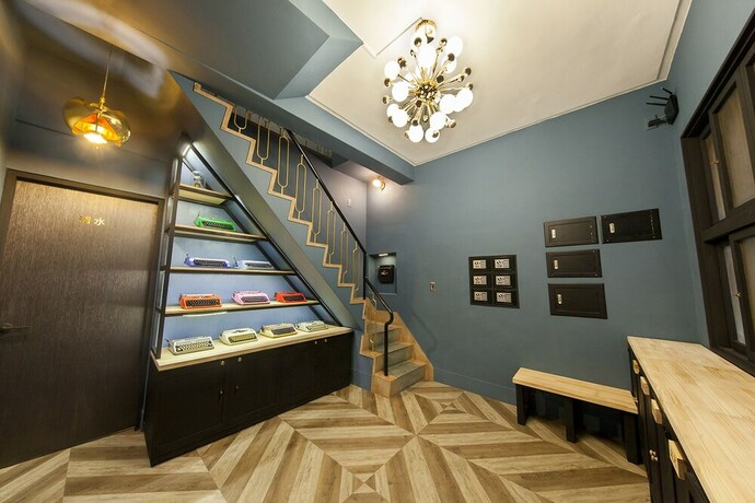 Imagen de los interiores del Hotel Slow Inn. Foto 36