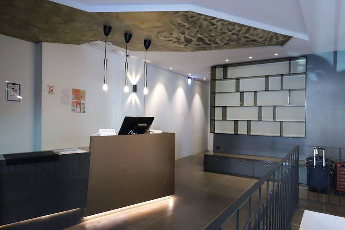 Imagen de los interiores del Hotel Slow Town - Glowing. Foto 18