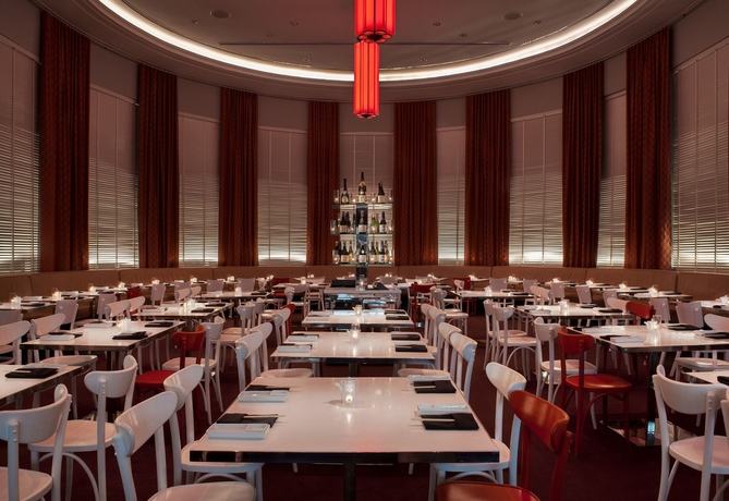 Imagen del bar/restaurante del Hotel Sls South Beach. Foto 6