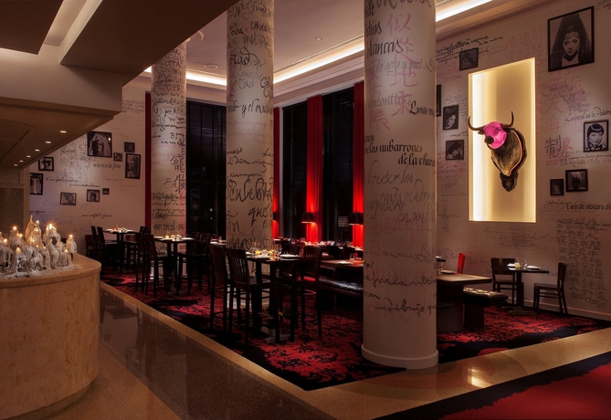 Imagen del bar/restaurante del Hotel Sls South Beach. Foto 9