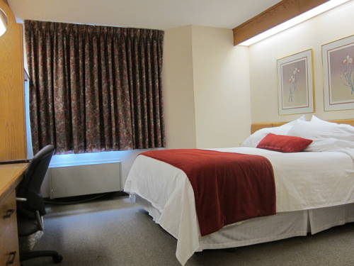 Imagen de la habitación del Hotel Slumber Inn. Foto 4
