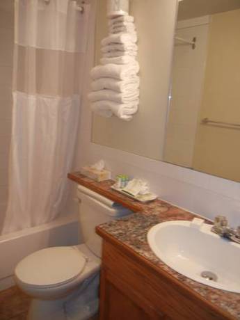 Imagen de la habitación del Hotel Slumber Lodge. Foto 8