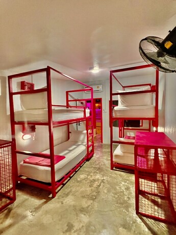 Imagen de la habitación del Hotel Slumber Party Krabi. Foto 19