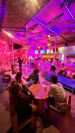 Imagen del bar/restaurante del Hotel Slumber Party Phi Phi. Foto 5