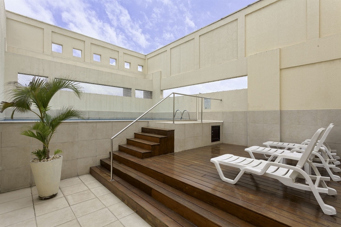 Imagen de la piscina del Hotel Slz Lagoa. Foto 11