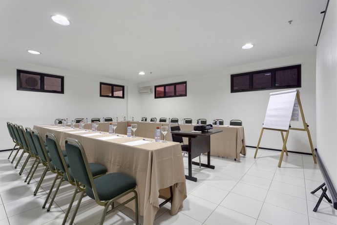 Imagen de los interiores del Hotel Slz Lagoa. Foto 10