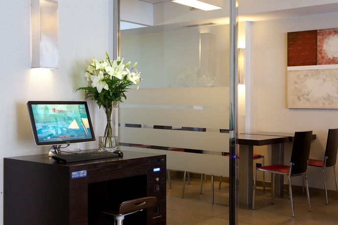 Imagen de los interiores del Hotel Sm Sant Antoni. Foto 16