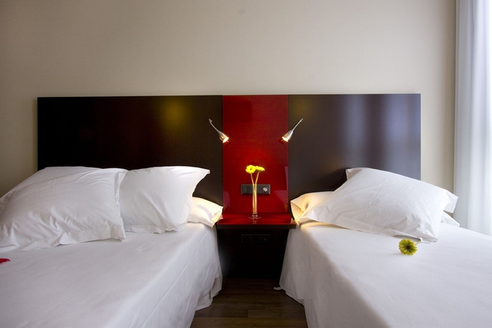 Imagen de la habitación del Hotel Sm Teatre Auditori. Foto 6