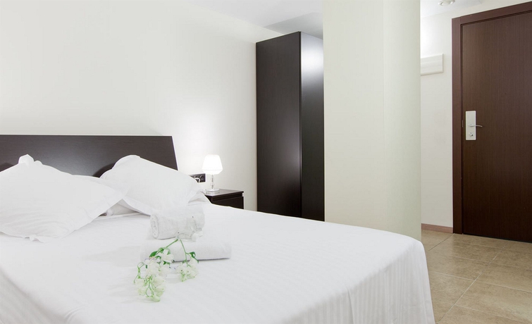 Imagen de la habitación del Hotel Sm Teatre Auditori. Foto 9