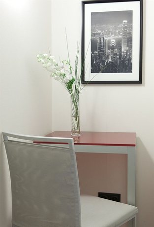 Imagen de la habitación del Hotel Sm Teatre Auditori. Foto 10