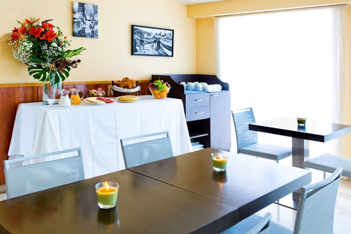 Imagen del bar/restaurante del Hotel Sm Turissa. Foto 5