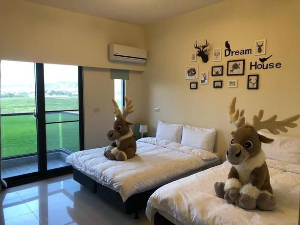 Imagen de la habitación del Hotel Small Cat Hotel. Foto 5