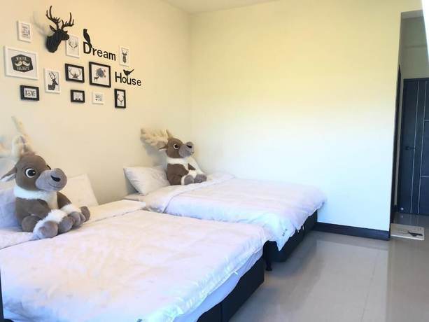 Imagen de la habitación del Hotel Small Cat Hotel. Foto 12