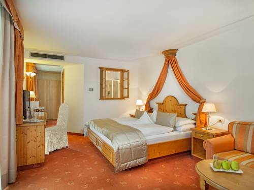 Imagen de la habitación del Hotel Small & Beautiful Gnaid. Foto 8