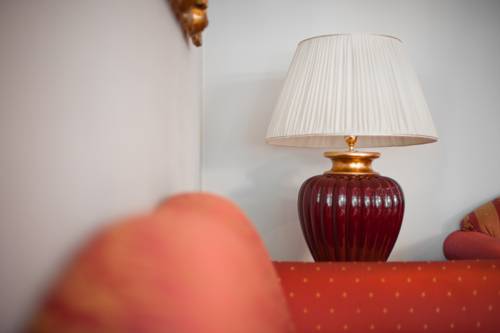 Imagen de la habitación del Hotel Small & Beautiful Gnaid. Foto 11