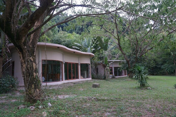 Imagen de la habitación del Hotel Smallville Resort Ranong. Foto 2