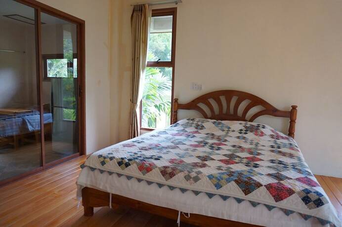 Imagen de la habitación del Hotel Smallville Resort Ranong. Foto 9