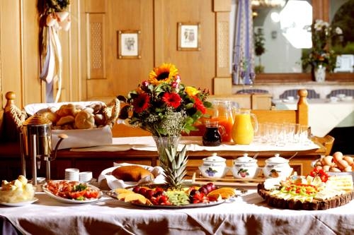 Imagen general del Hotel Smaragdhotel Tauernblick. Foto 5