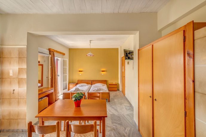 Imagen de la habitación del Hotel Smaragdi Apartments. Foto 2