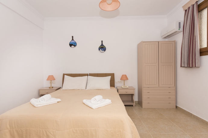 Imagen de la habitación del Hotel Smaragdi. Foto 4