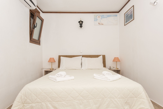 Imagen de la habitación del Hotel Smaragdi. Foto 7