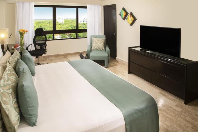 Imagen de la habitación del Hotel Smart Cancun By Oasis. Foto 5