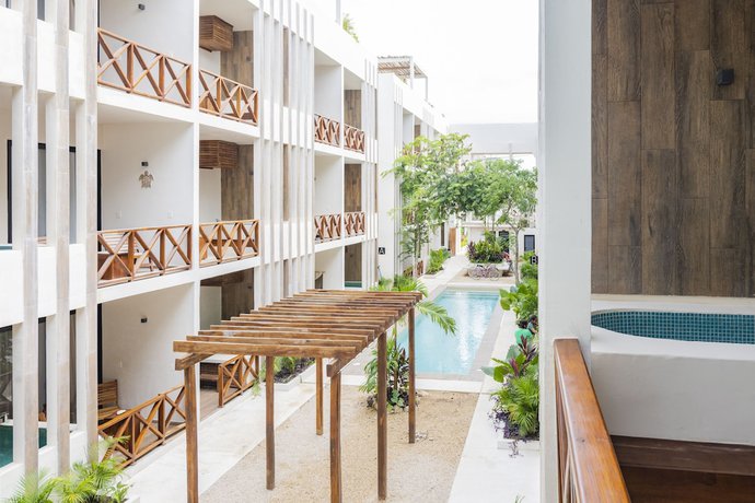 Imagen de la piscina del Hotel Smart Depas Tulum. Foto 18