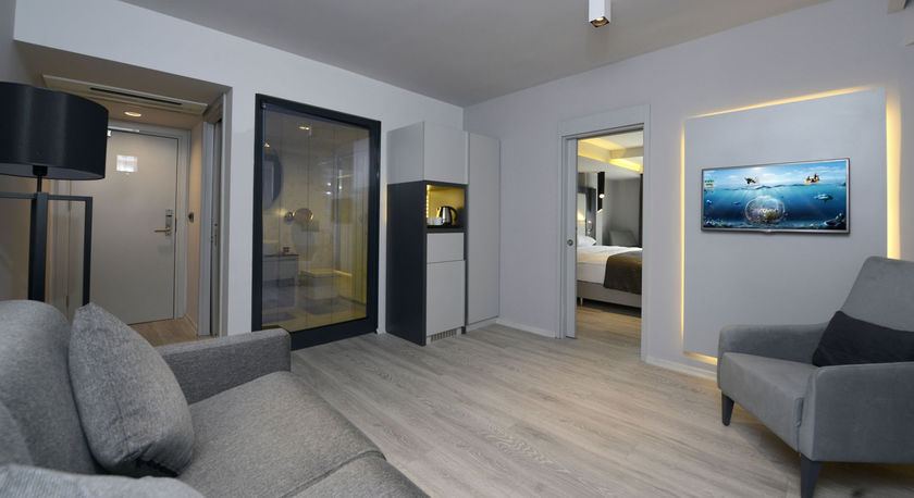 Imagen del bar/restaurante del Hotel Smart Izmir. Foto 4