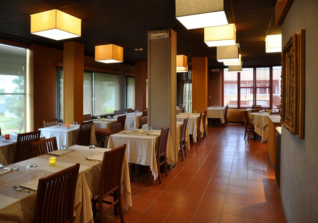 Imagen del bar/restaurante del Hotel Smart King , by R Collection. Foto 1