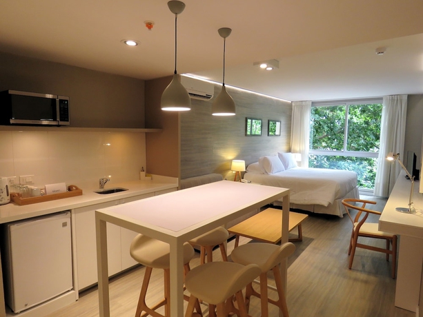 Imagen de la habitación del Hotel Smart Montevideo. Foto 4