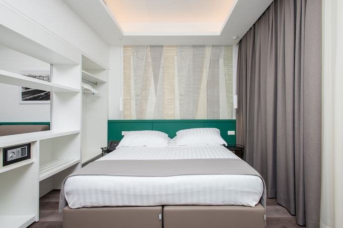 Imagen de la habitación del Hotel Smart Napoli. Foto 2