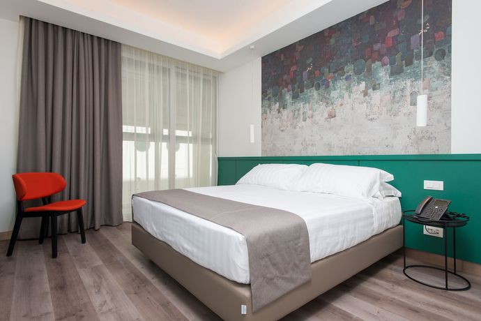 Imagen de la habitación del Hotel Smart Napoli. Foto 6